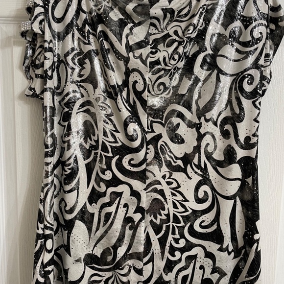 Dress barn black and white with rhinestone shoulders, size L - Picture 2 of 8
